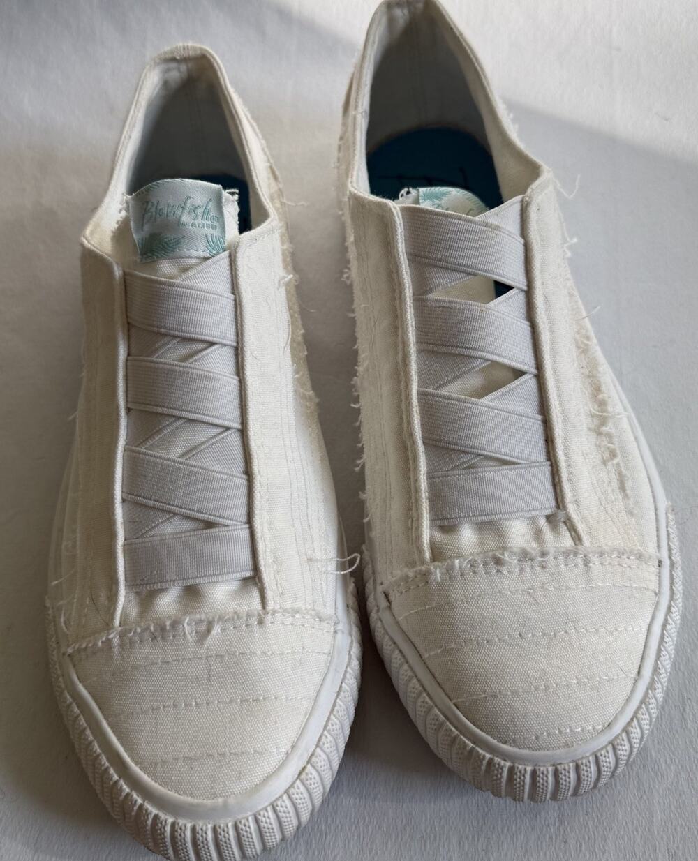 Blowfish Malibu Sneakers Women's White Cotton Canvas Low Top Slip On Shoes - 8.5
